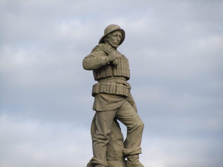 Monument to the Mexico Lifeboat Disaster at St Annes