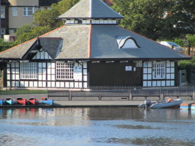 Fairhaven Lake Visitor Centre